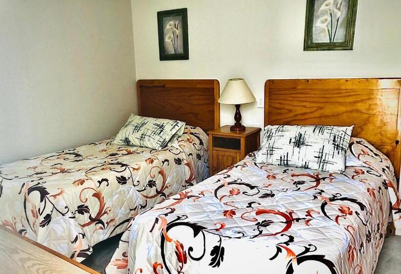 Апартаменты 4 Спальни, Privada 400