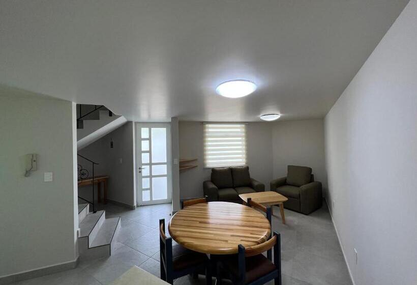 Дом 2 Спальни, Privada 400