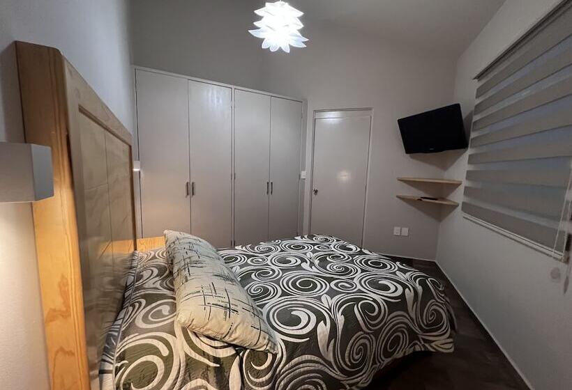 Дом 2 Спальни, Privada 400