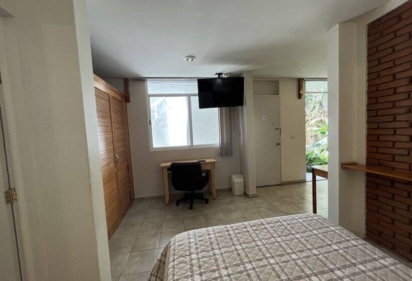 Люкс, Privada 400