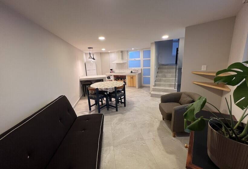 Дом 2 Спальни, Privada 400