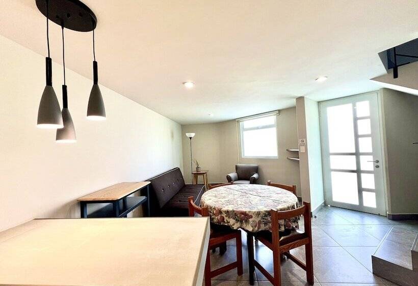 Дом 2 Спальни, Privada 400