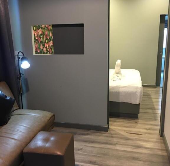 Апартаменты 1 Спальня, Pamoni