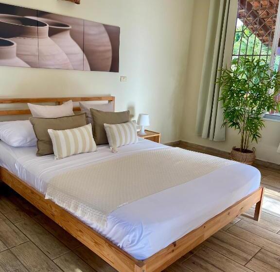 استودیوی استاندارد, 21 Palms