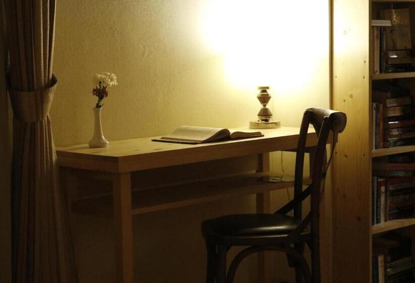 스탠다드 트리플 룸, Guest House Epochs Since 1871