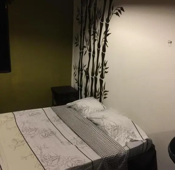 バス共有のスタンダードルーム, Hostel Antorchas
