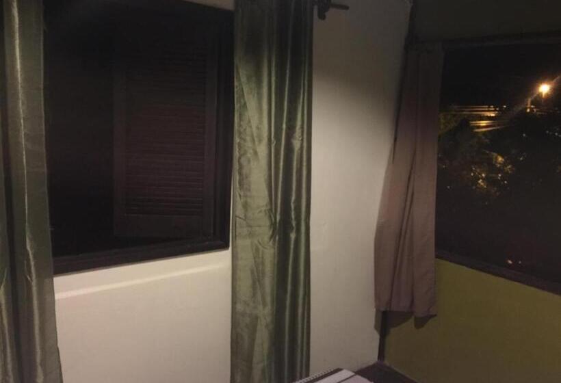 스탠다드 룸 공동 욕실, Hostel Antorchas