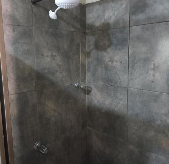 클래식 4인 룸, Hostel Antorchas