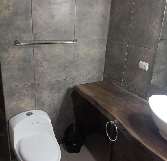 클래식 4인 룸, Hostel Antorchas