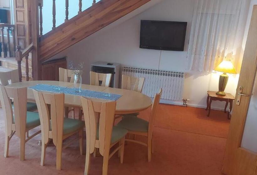 Superior suite with lake view, Villa Jablanica Lake