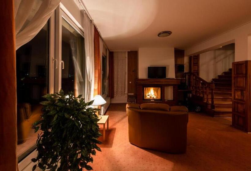 Superior suite with lake view, Villa Jablanica Lake