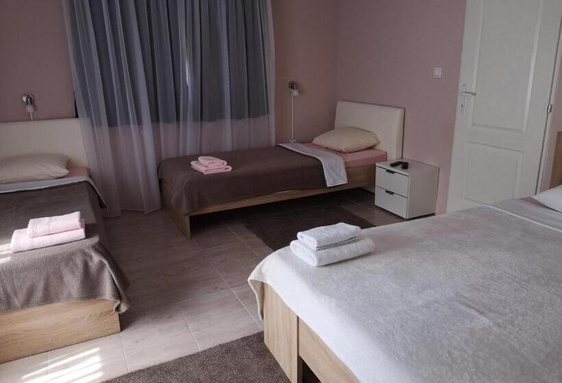 آپارتمان 1 خوابه همکف, Apartment Dedine Golubac