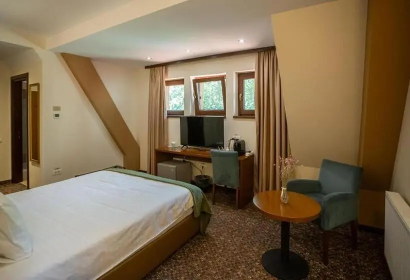 Standard-huone, Opus Villa