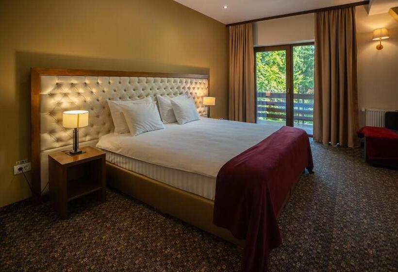 プレミアムルーム, Opus Villa