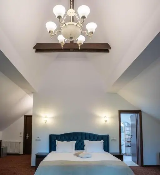 Standard-studio, Opus Villa
