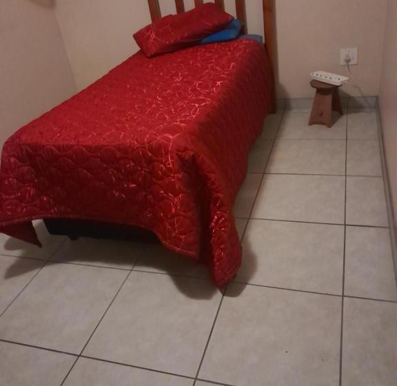 デラックスルーム, Pilot Inn Accommodation
