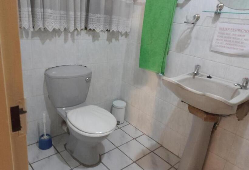 デラックスルーム, Pilot Inn Accommodation