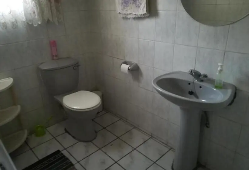 ファミリールーム, Pilot Inn Accommodation
