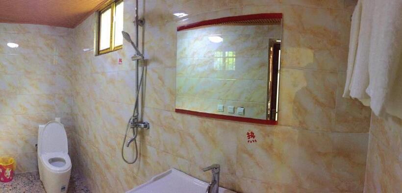 Standard Triple Room, Tibet Guesthouse 虎跳峡卓玛客栈