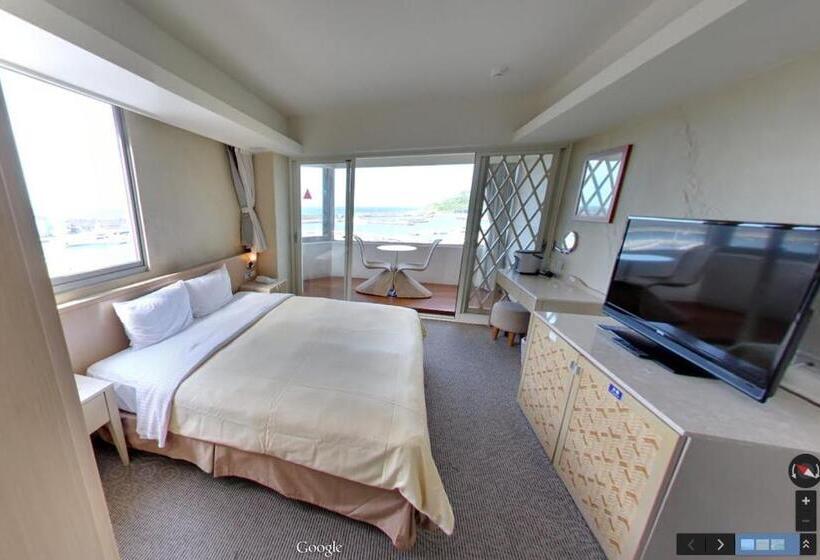 اتاق استاندارد با بالکن و چشمانداز دریا, Blue Ocean