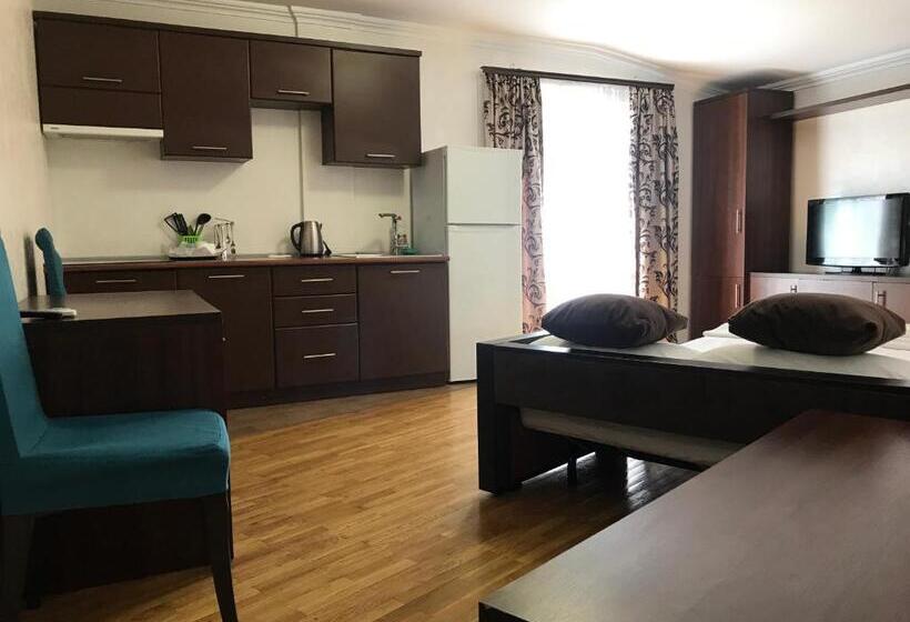 Apartament 1 Dormitor Deluxe, Shpinat