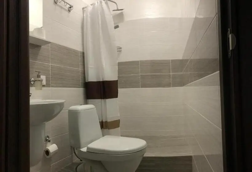 Cameră Deluxe cu Vedere la Mare cu Balcon, Shpinat