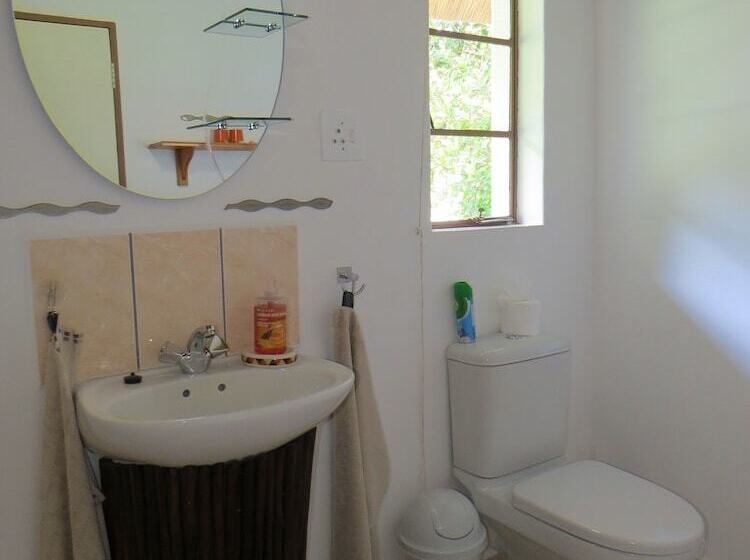 패밀리 방갈로, Thokozani Lodge