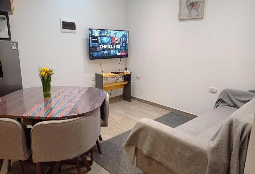 آپارتمان 1 خوابه همکف, La Casa De Justi