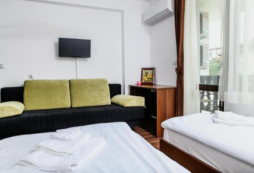 Standardrum med Balkong, бялата къща