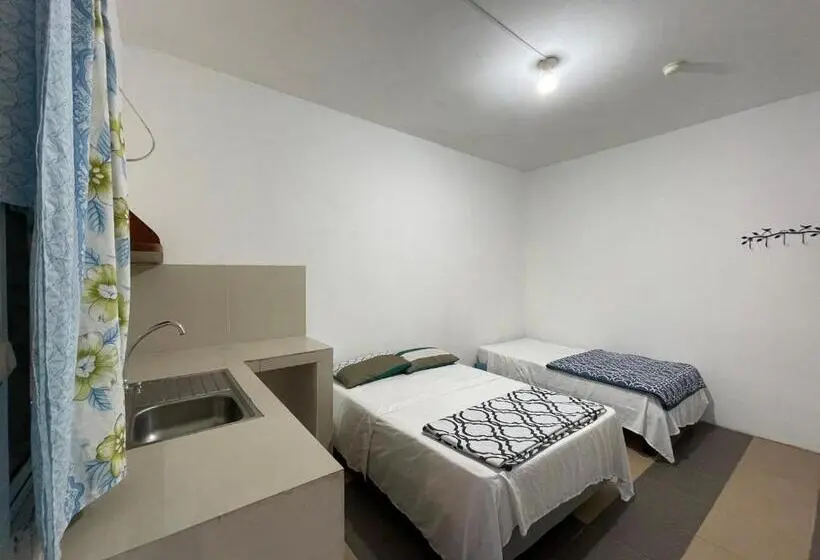 اتاق اکونومی, Casa De Huespedes Darling