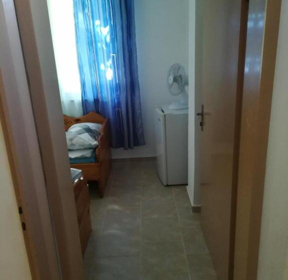 스탠다드 테라스 룸, Guest House Orfey