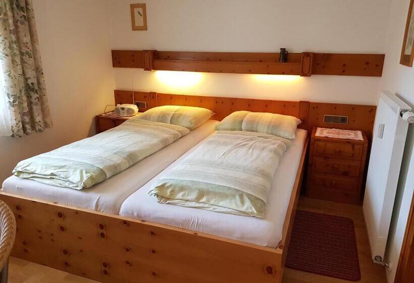 1 Bedroom Apartment Mountain View, Carinthia