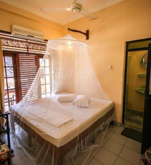 اتاق استاندارد با بالکن, Leynbaan Villa