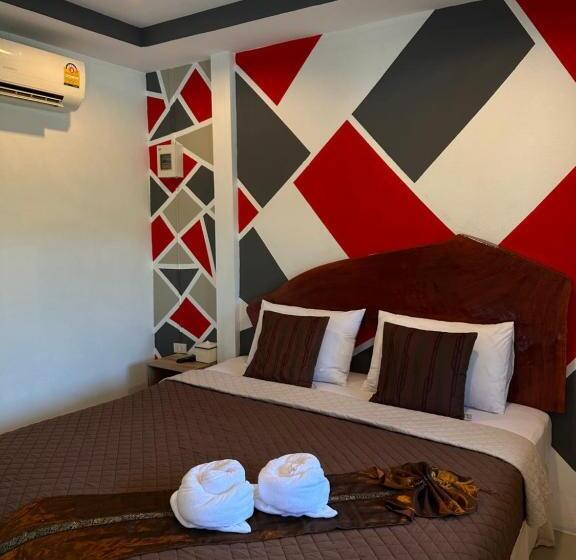 标准间, Suntalee House