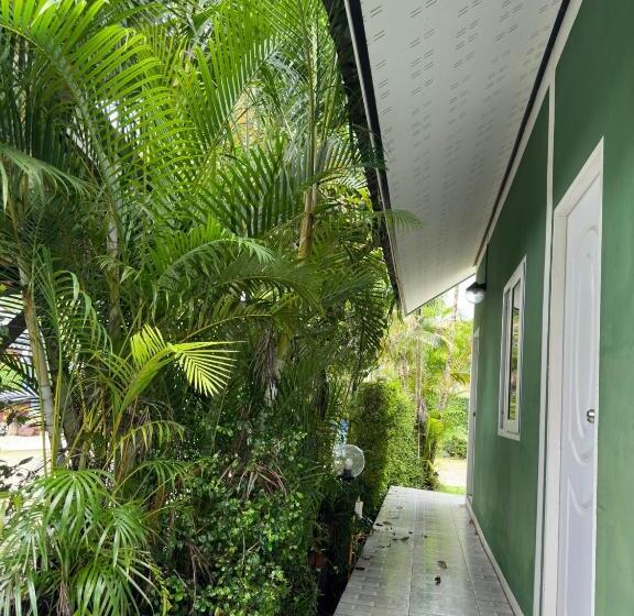 标准房带园景, Suntalee House