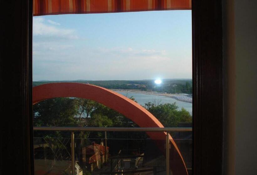 Семейный Номер, Apart Hotel Primavera 2