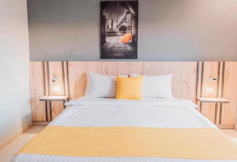 سوئیت 2 خوابه, Baden Hotel Suites