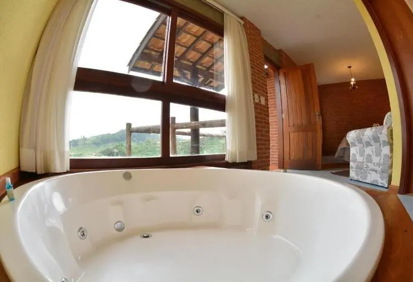 シャレー・デラックス1寝室, Pousada Villa Dos Leais
