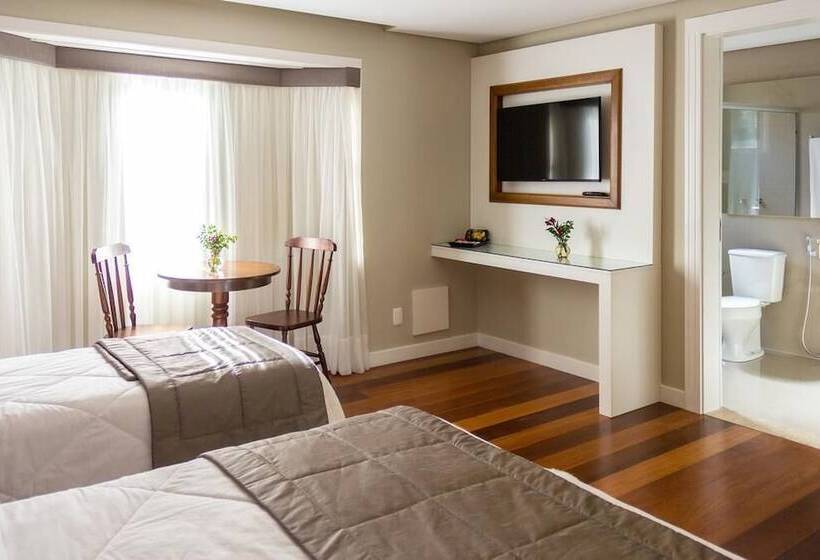 디럭스 트리플 룸, Pousada Caracol