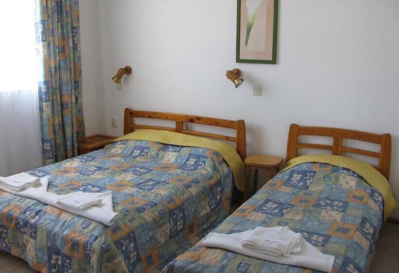 חדר סטנדרט עם מרפסת, Villa Sens