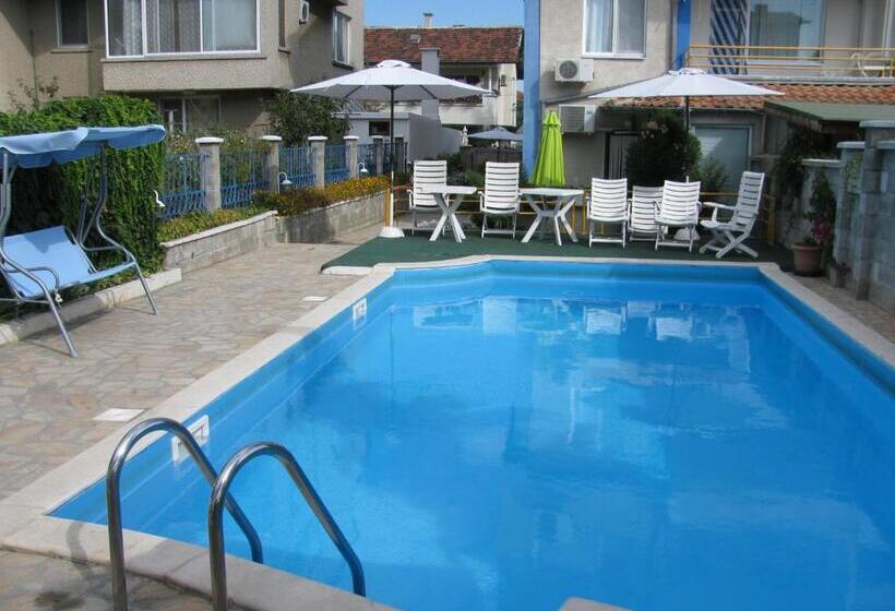 סטודיו סטנדרט נוף לים, Villa Sens