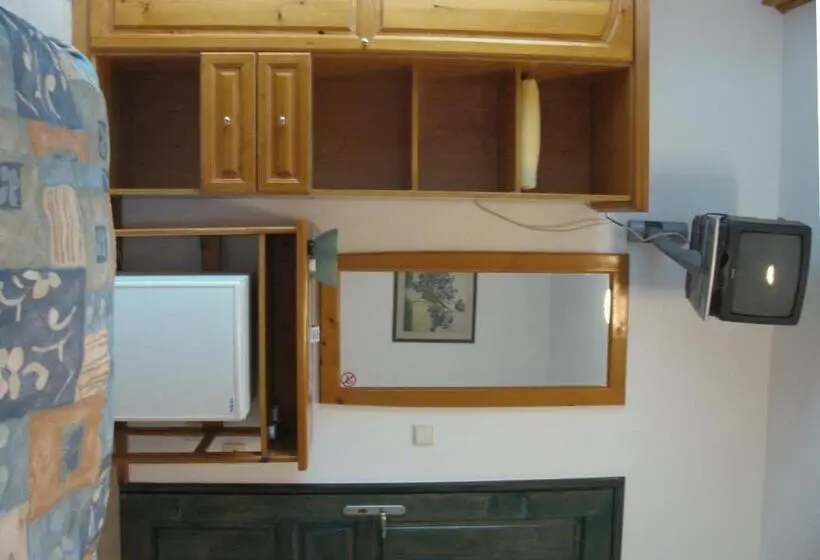 エコノミートリプルルーム, Villa Sens