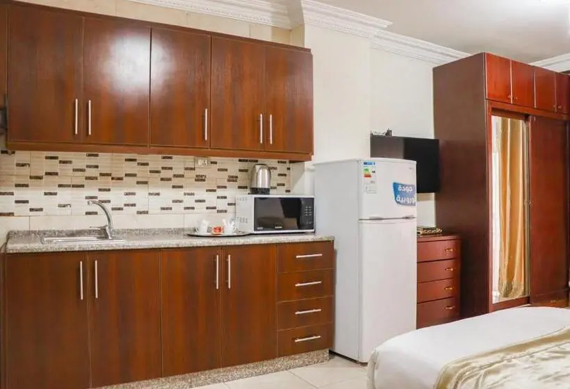 اتاق اجرایی سه نفره, Al Jamal Suites