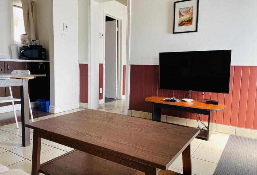 １階の１ベッドルームアパートメント, Attitude Montagne