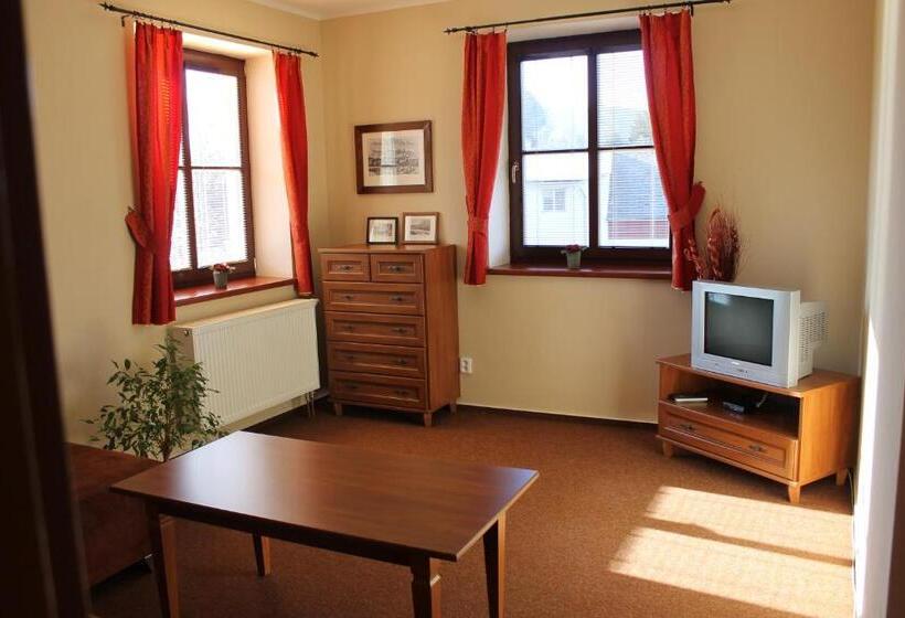 デラックススイート, Penzion Fialka