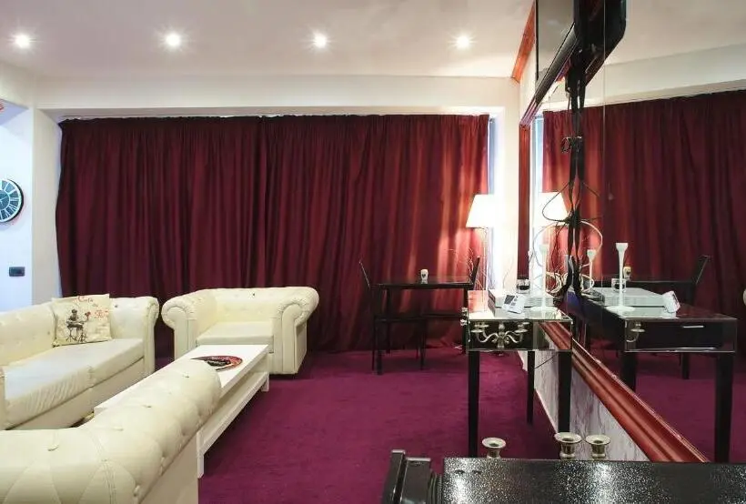 スイート, Aparthotel Jolie