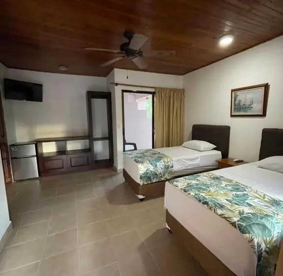 سوییت خانوادگی, Apartotel Flamboyant