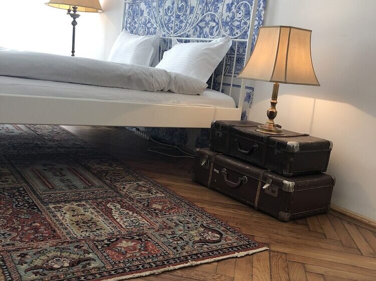 شقة غرفتين, Camino Home