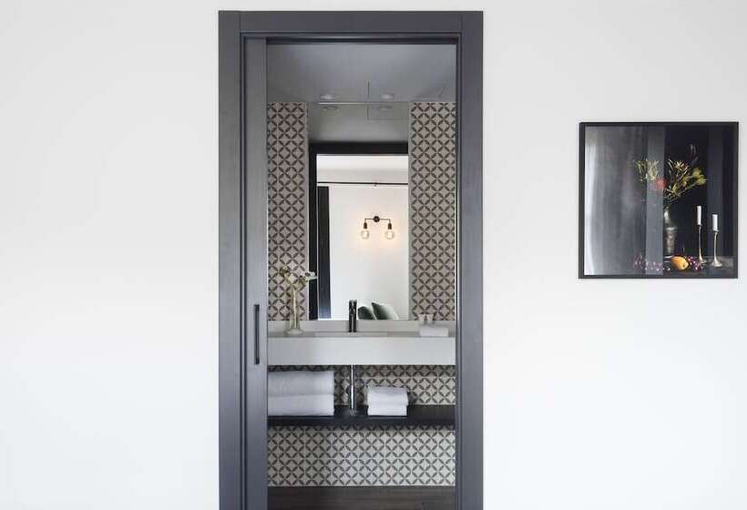 اتاق خانوادگی, Yurbban Ramblas Boutique