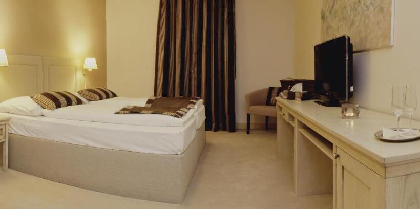 غرفة قياسية, Divá Kačica Restaurant & Pansion